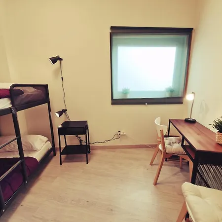 Albergue Sixtos No Caminho - No Bike Storage-3